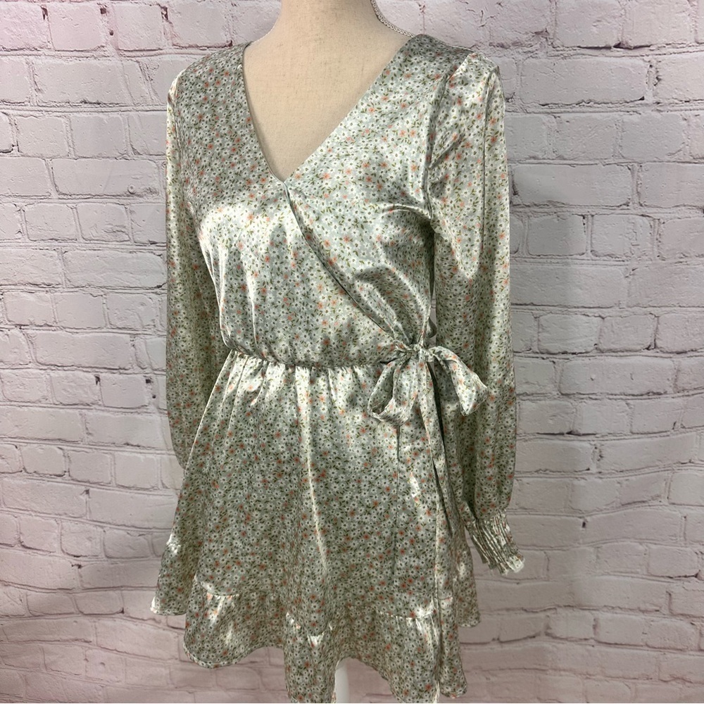 Altered state women’s Easter wedding baby shower dress mini silky floral spring - Picture 13 of 16